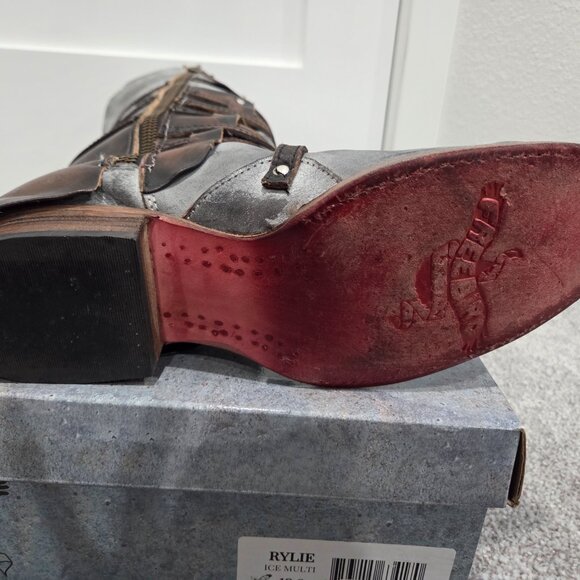*EUC* Freebird by Steven Rylie Boot Ice color, Size 10 - Picture 8 of 12